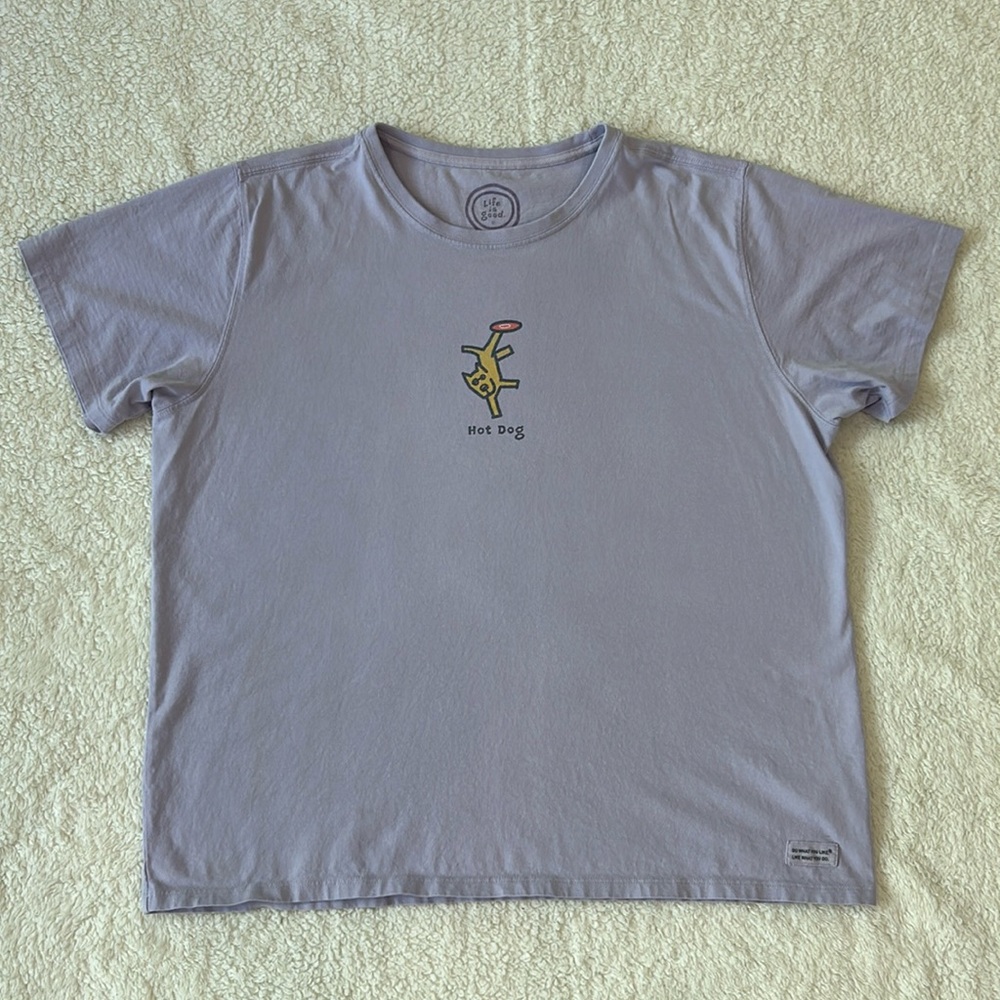 Life Is Good XL Purple Tee Shirt - Dog with Frisbee “Hot Dog”